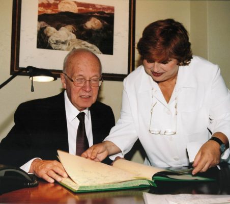 Helmut Schlesinger Y María Jesús Escribano