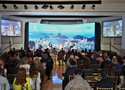 Segunda jornada del IV Foro Brasil-Unión Europea: Políticas y economías en las transiciones verde y digital para un desarrollo justo e inclusivo
